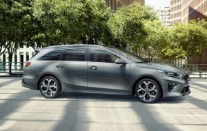 Kia Ceed Tourer aparcado en Lugo