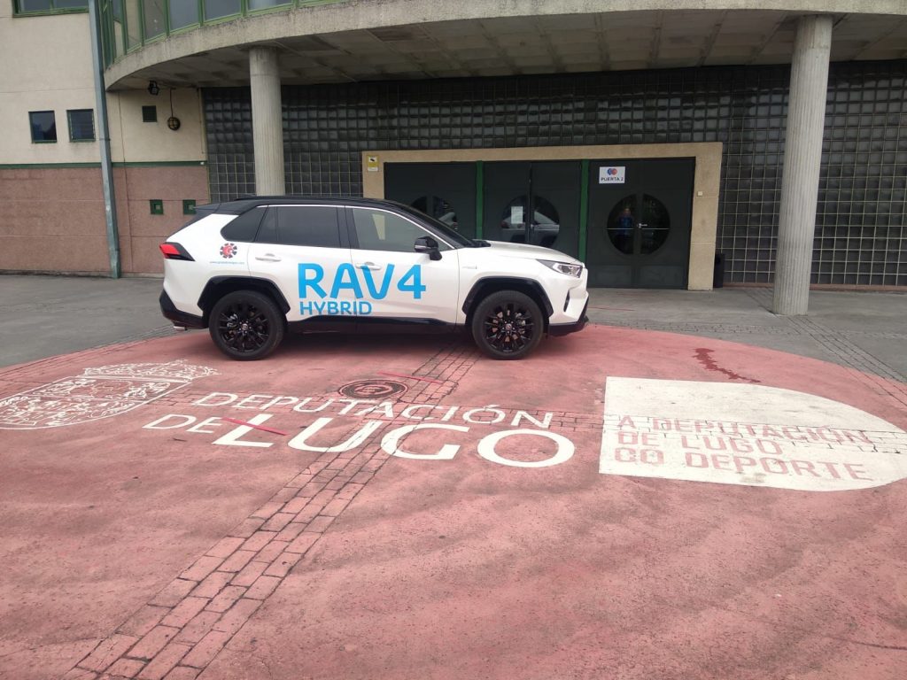 El Toyora Rav4 fue el coche cedido por Toyota Breogán para el Campus Álex Llorca