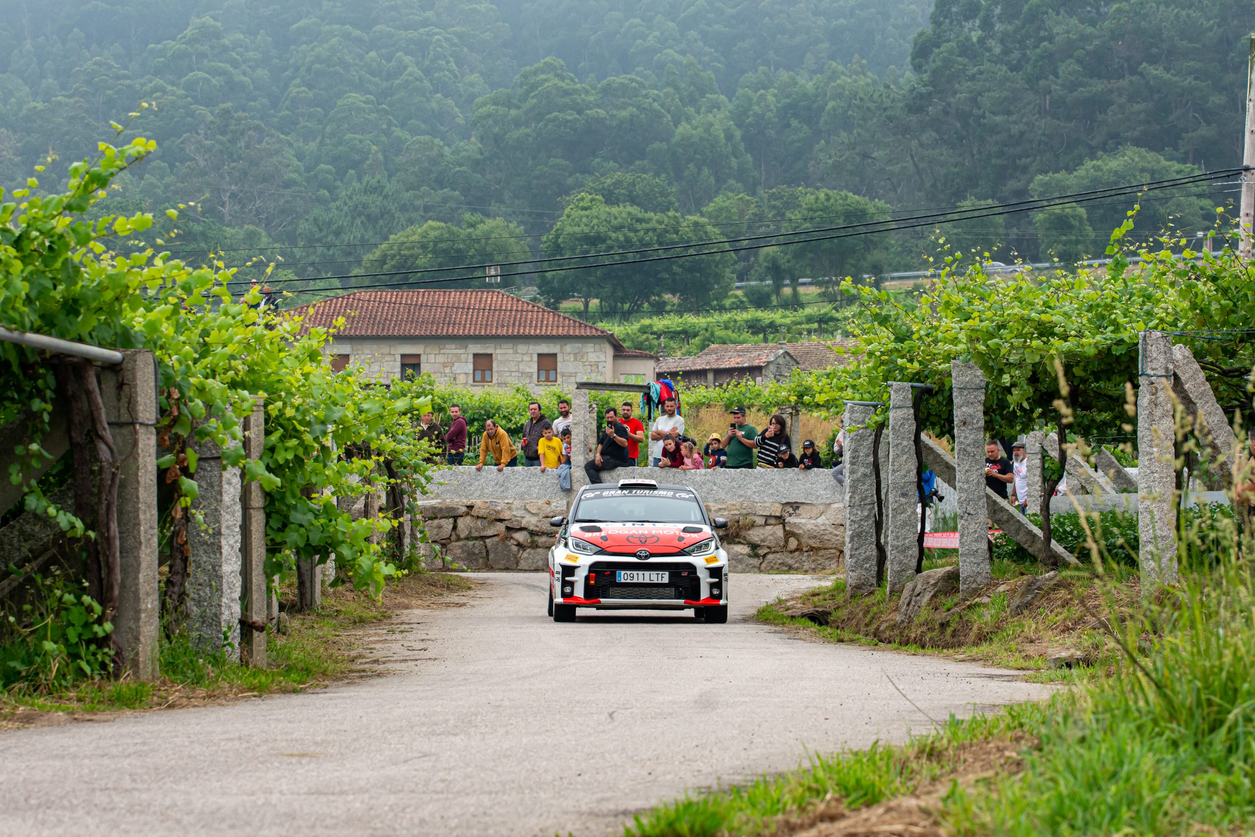 Toyota GR Yaris de Breogán Rally en el Rally de Pontevedra